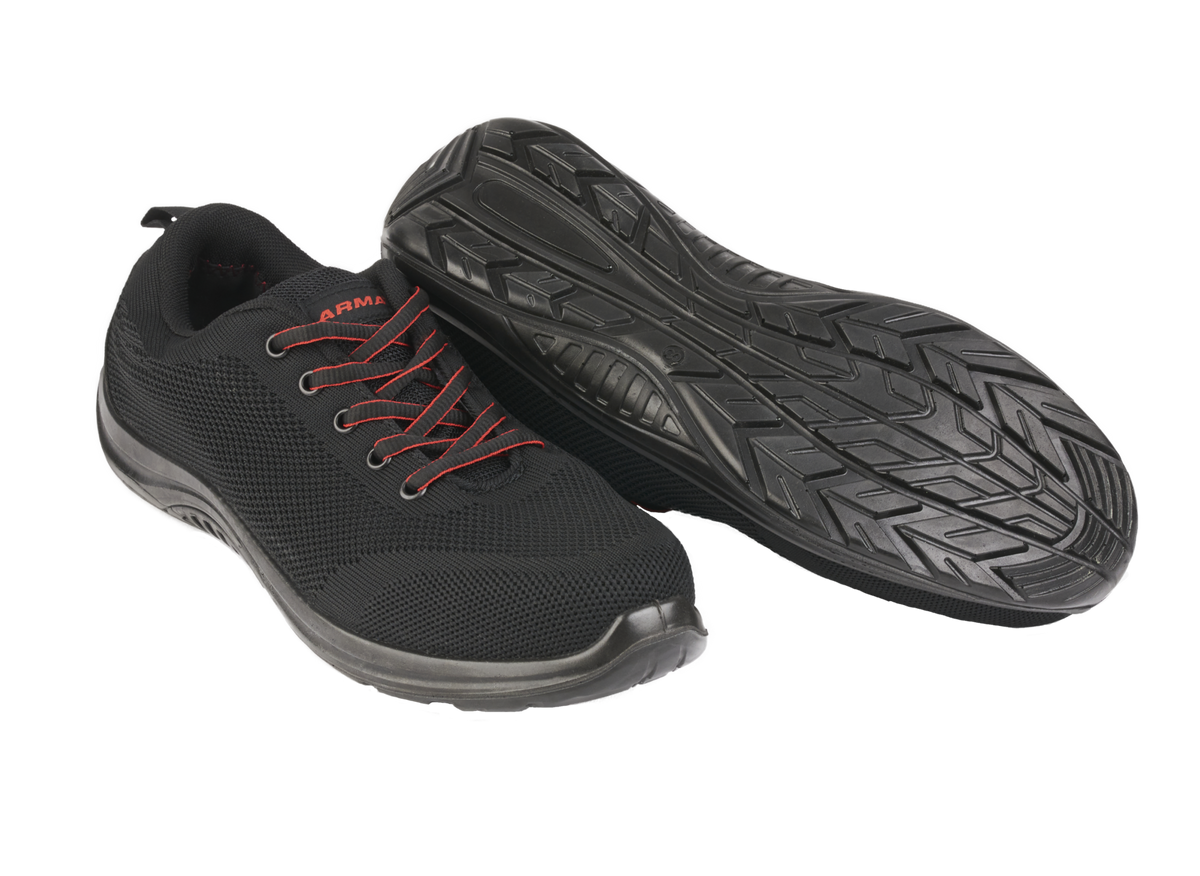 A26-COYOTE Lightweight S1P Safety Trainer – Steel Toe & Slip Resistant