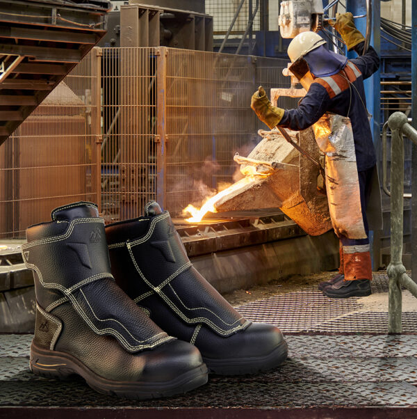 Helios RF8000 Foundry & Heat-Resistant Safety Boot | UK 6-12