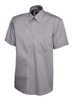 UC702 Men’s Pinpoint Oxford Half Sleeve Shirt | Wrinkle-Free