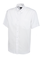 UC702 Men’s Pinpoint Oxford Half Sleeve Shirt | Wrinkle-Free