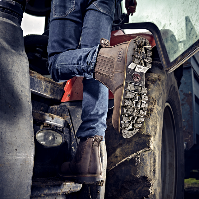 Rawhide Elastic-Sided Work Boot – Steel Toe, Composite Midsole, SBP E HRO SRA