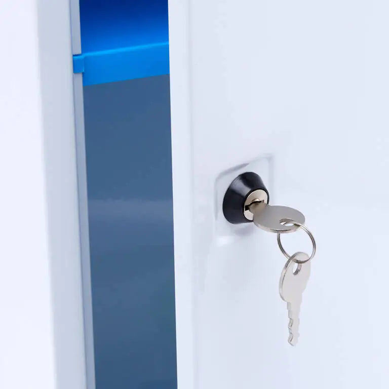 METAL FIRST AID CABINET