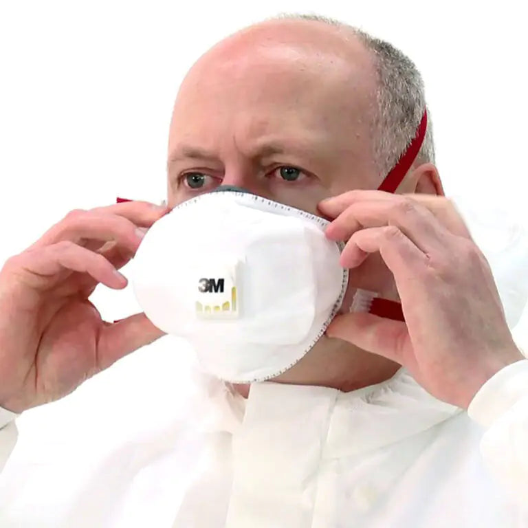 8833 PARTICULATE RESPIRATOR - FFP3