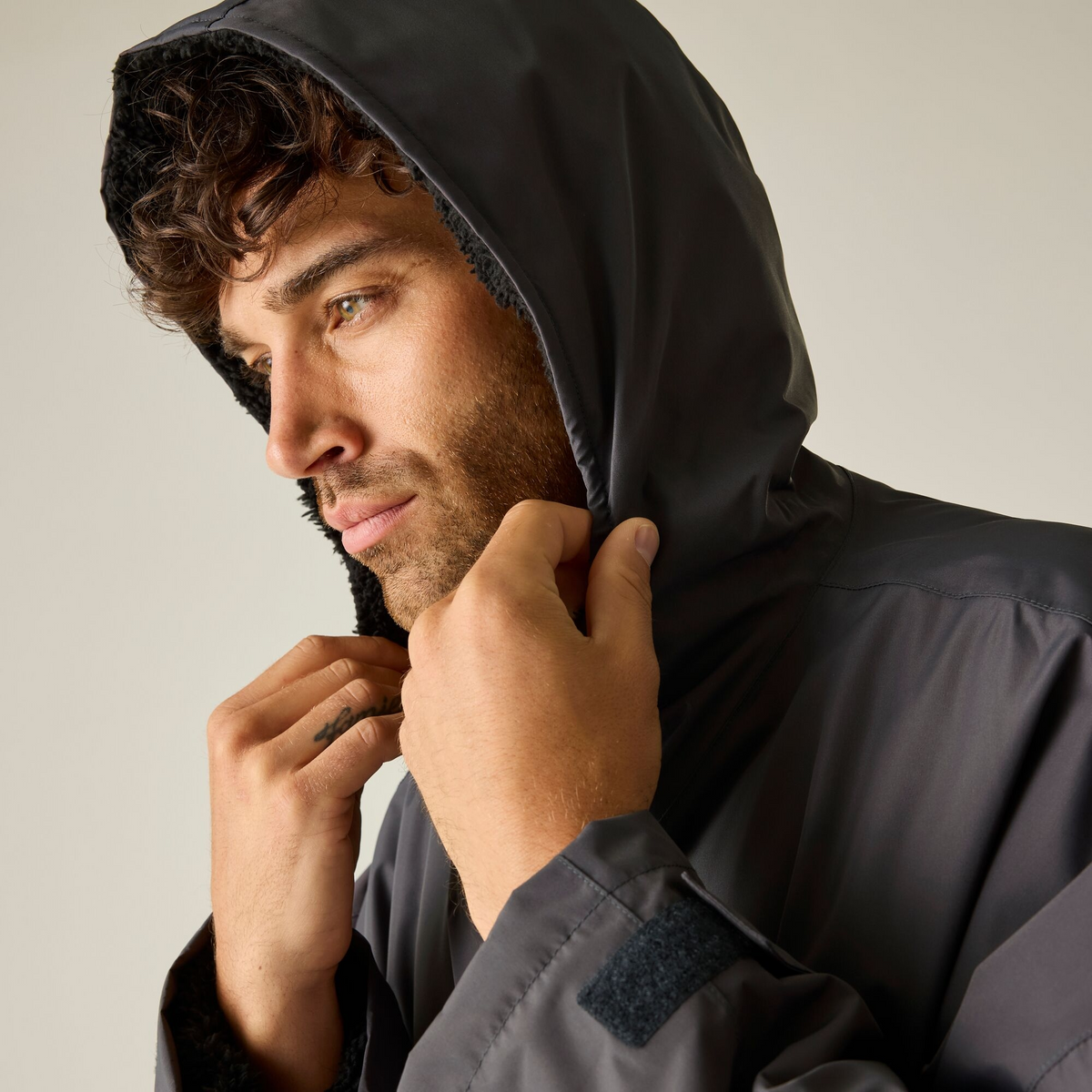 Unisex Pro Changing Robe | Slate Grey Black